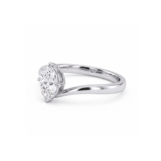 Bague Louvre Ovale, solitaire diamant ovale sur jonc torsade, or blanc 18 carats ou platine 950 — Maison Laveran Paris