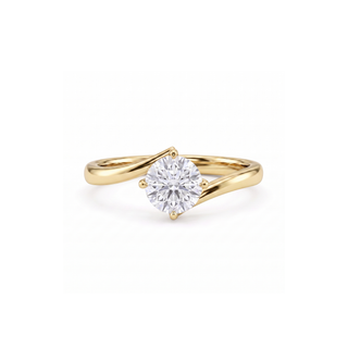 Bague Louvre Rond, solitaire diamant rond sur jonc torsade, or jaune 18 carats — Maison Laveran Paris
