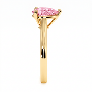 Montaigne Pear Ring, pink lab-grown diamond, profile view, 18k yellow gold — Maison Laveran Paris
