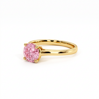 Montaigne Round Ring, pink lab-grown diamond, three-quarter view, 18k yellow gold — Maison Laveran Paris