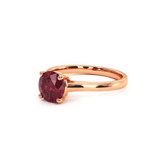 Montaigne Ring, round-cut synthetic ruby (lab-created stone), three-quarter view, 18k rose gold — Maison Laveran Paris