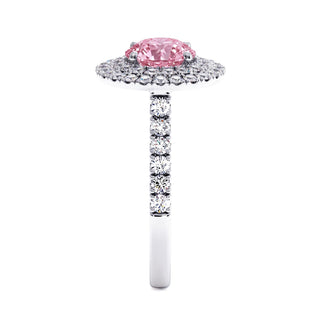 Bague Odéon Double Halo Rond, diamant rose de laboratoire, vue de profil, or blanc 18 carats ou platine 950 — Maison Laveran Paris