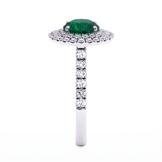 Odéon Round Double Halo Ring, synthetic emerald (lab-created stone), profile view, 18k white gold or 950 platinum — Maison Laveran Paris