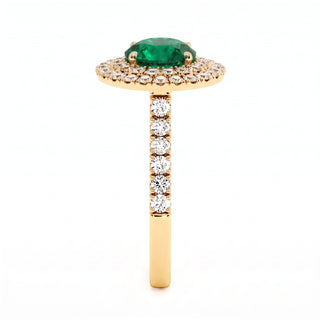 Odéon Round Double Halo Ring, synthetic emerald (lab-created stone), profile view, 18k yellow gold — Maison Laveran Paris