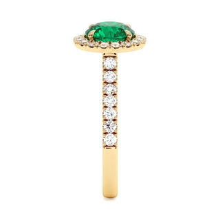 Odéon Round Ring, synthetic emerald (lab-created stone), profile view, 18k yellow gold — Maison Laveran Paris