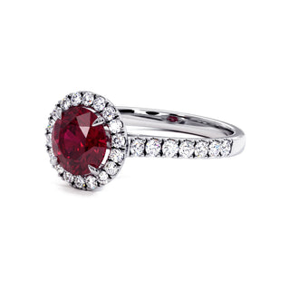 Odéon Round Ring, synthetic ruby (lab-created stone), three-quarter view, 18k white gold or 950 platinum — Maison Laveran Paris