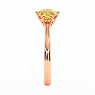 Bague Palais Royal, diamant jaune de laboratoire, vue de profil, or rose 18 carats — Maison Laveran Paris