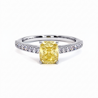 Bague Vendôme Coussin, diamant jaune de laboratoire, or blanc 18 carats ou platine 950 — Maison Laveran Paris