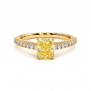 Bague Vendôme Coussin, diamant jaune de laboratoire, or jaune 18 carats — Maison Laveran Paris