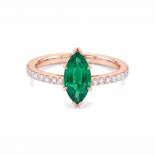 Vendôme-Ring, synthetischer Smaragd im Marquiseschliff (synthetischer Stein), 18 Karat Roségold — Maison Laveran Paris
