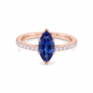 Bague Vendôme, saphir bleu synthétique marquise (pierre de synthèse), or rose 18 carats — Maison Laveran Paris