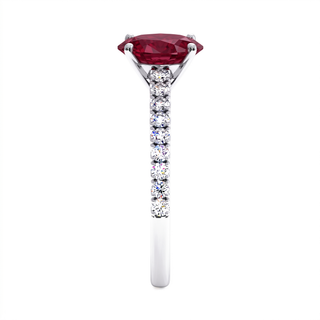 Vendôme Ring, oval synthetic ruby (lab-created stone), profile view, 18k white gold or 950 platinum — Maison Laveran Paris