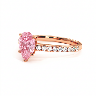 Vendôme Pear Ring, pink lab-grown diamond, three-quarter view, 18k rose gold — Maison Laveran Paris