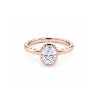 Bague Villiers, solitaire diamant ovale serti clos, or rose 18 carats — Maison Laveran Paris