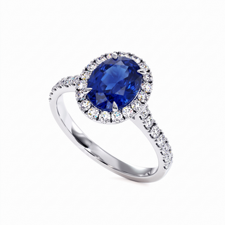 Bague Odéon Ovale, saphir bleu synthétique (pierre de synthèse), or blanc 18 carats ou platine 950 — Maison Laveran Paris