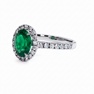 Bague Odéon Ovale, émeraude synthétique (pierre de synthèse), or blanc 18 carats ou platine 950 — Maison Laveran Paris