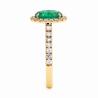 Bague Odéon Ovale, émeraude synthétique (pierre de synthèse), or jaune 18 carats — Maison Laveran Paris