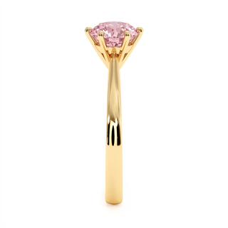Palais Royal Ring, pink lab-grown diamond, profile view, 18k yellow gold — Maison Laveran Paris