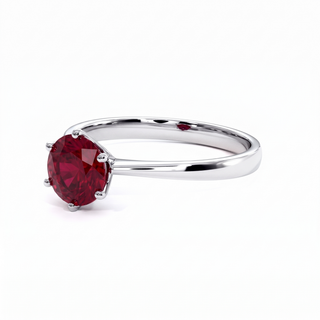 Palais-Royal-Ring, synthetischer Rubin (synthetischer Stein), Dreiviertelansicht, 18 Karat Weißgold oder Platin 950 — Maison Laveran Paris